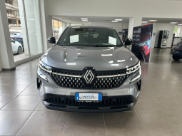 RENAULT AUSTRAL KM0 pieno