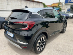 RENAULT CAPTUR TECHNO TCE 90 pieno