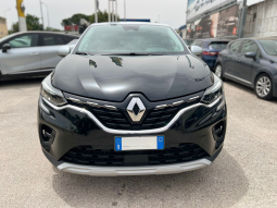 RENAULT CAPTUR TECHNO TCE 90 pieno