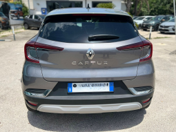 RENAULT CAPTUR TECHNO TCE 90 pieno