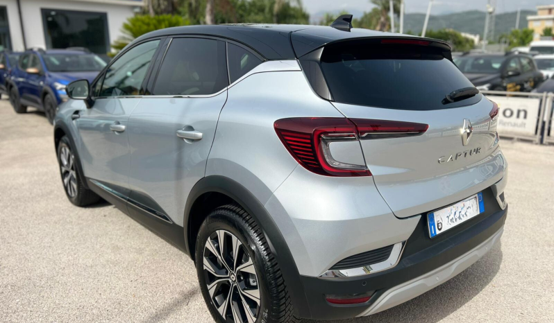 RENAULT CAPTUR TECHNO TCE 90 pieno