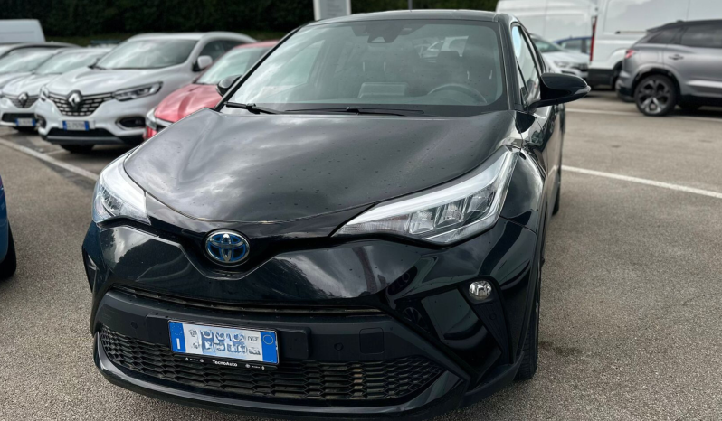 TOYOTA C-HR 1.8 TREND pieno