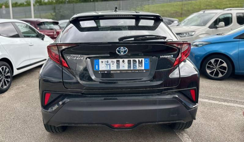 TOYOTA C-HR 1.8 TREND pieno