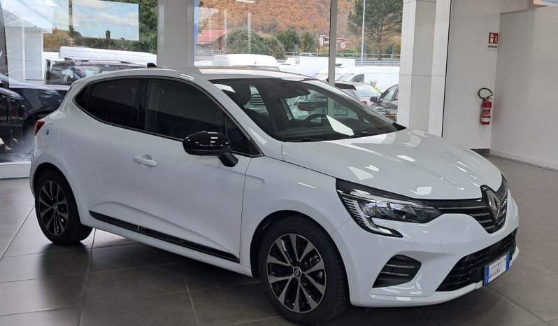 RENAULT CLIO TECHNO 1.0 BENZINA – Bianco pieno