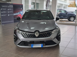 RENAULT CLIO TECHNO 1.0 TCE 90CV pieno