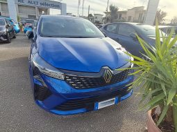 RENAULT CLIO TECHNO TCE 90 – BLU IRON pieno