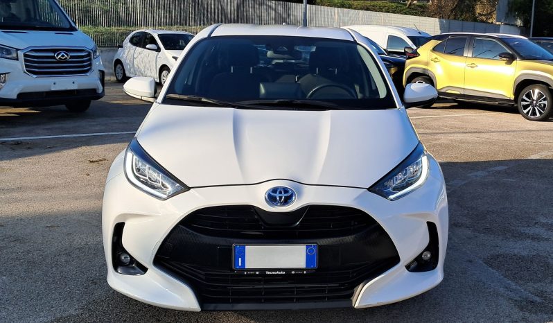 TOYOTA YARIS 1.5 HYBRID TREND – BIANCO pieno