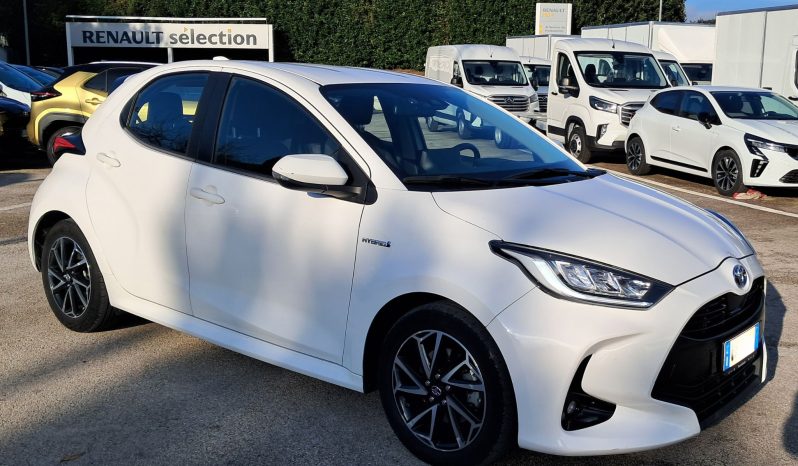 TOYOTA YARIS 1.5 HYBRID TREND – BIANCO pieno