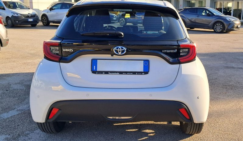 TOYOTA YARIS 1.5 HYBRID TREND – BIANCO pieno