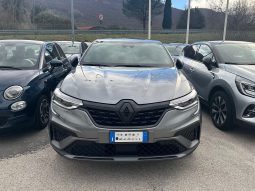 RENAULT ARKANA E-TECH HYBRID ENGINEERED pieno