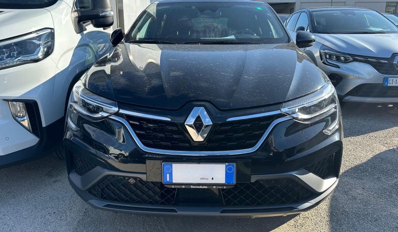 RENAULT ARKANA RS LINE HYBRID 145 pieno