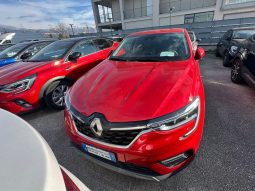 RENAULT ARKANA INTENS MILD HYBRID pieno