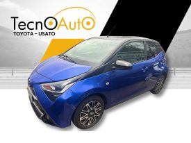 TOYOTA AYGO X-CLUSIV 72CV BLU